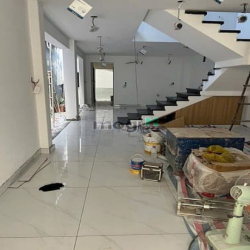 Nhà Phố hoàn thiện mới mặt tiền hẻm 6m 95 Lê Văn Lương Quận 07 5m x20m