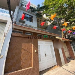 Bán nhà đối diện công viên nước, Trịnh Công Sơn, Tây Hồ, 80m, 19,5 tỷ