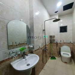 Bán biệt thự mini Hiệp Phú, Quận 9, 4 tầng chỉ 6 tỷ tl, đường 8m