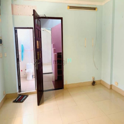 Bân nhà đúc 4 tầng rẻ đẹp 40/25 Đường số 2 P3 Gò Vấp (NGUYỄN KIỆM 175