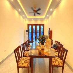 Bán nhà 6 tầng 42m x 4.6mt, 6.9 tỷ phố Xuân La, Tây Hồ, ô tô đỗ cửa