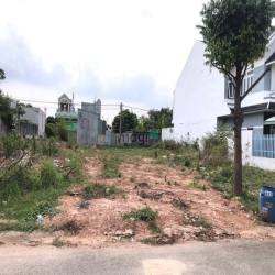 nhà em còn miếng đất sào đường nhựa cần bán, Xã Quảng tiến