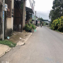 nhà em còn miếng đất sào đường nhựa cần bán, Xã Quảng tiến