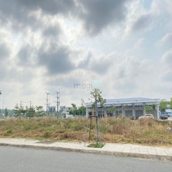 Đất khu dân cư đường Nguyễn Duy Trinh, Quận 2 DT 120m2 giá 2tỷ500 SHR