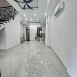 Chuyên cho thuê nhà phố Lakeview City Đường 25m Giá 27Triệu hoàn thiện