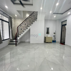 Chuyên cho thuê nhà phố Lakeview City Đường 25m Giá 27Triệu hoàn thiện