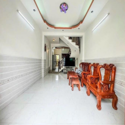 Bán nhà đẹp Quận 7, gần Coop Mart, Phú Mỹ Hưng, Giá tốt chỉ 4, xtỷ!