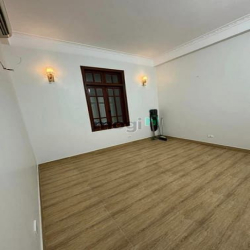 Bán nhà đẹp Lê Văn Lương, 60m2, 4 tầng, 10m ra ô tô tránh, 12 tỷ