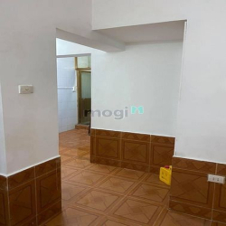 Cần bán gấp nhà tập thể Khoa Học và Công Nghệ GTVT : 66m2 , 2PN ,  giá