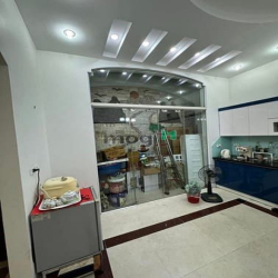 Bán nhà đẹp Lê Văn Lương, 60m2, 4 tầng, 10m ra ô tô tránh, 12 tỷ