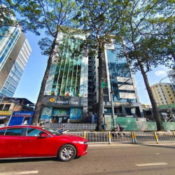 Bán tòa nhà MT Nguyễn Thị Minh Khai Quận 3 - DT 10 x 35m - 2 hầm - 12