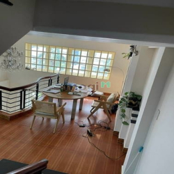 Bán nhà 3 tầng đẹp - trung tâm P. Thảo Điền, Thủ Đức. Giá chỉ: 12 tỷ