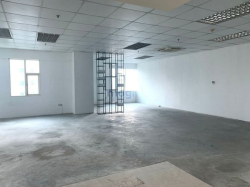 VP hạng B đầy đủ tiện nghi, giờ làm việc linh hoạt, bãi xe rộng rãi