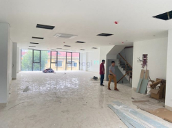 Sàn văn phòng Mới đẹp tại Mỗ Lao- Vũ Trọng Khánh