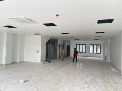 Sàn văn phòng Mới đẹp tại Mỗ Lao- Vũ Trọng Khánh