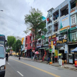 Bán HOTEL Khu Dân Cư Vĩnh Lộc - 114m² ( 6 x 19 ) 4 Tầng Thang Máy 15P