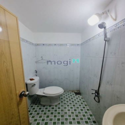 Chia tài sản cần bán gấp nhà 58m2 Đoàn Văn Bơ Q4 1,02 tỷ HXH