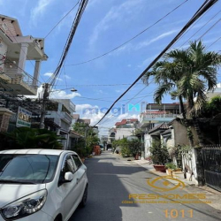 Cho thuê nhà 1 trệt 1 lầu cách đường Lý Văn Sâm 50m, P.Tam Hiệp
