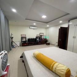 Cho thuê nhà Khu đô thị Văn Khê, Nhà đẹp, Full đồ, DT 85m2, 4 tầng,