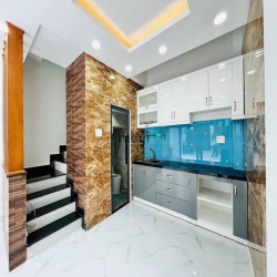 Chính chủ  bán căn nhà mới xây đẹp cao cấp Hẻm ô tô Nguyễn Bỉnh Khiêm,