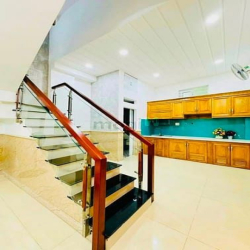 Bán nhà đẹp hẻm xe hơi 380/33/1E NGUYỄN VĂN KHỐI P9 Gò Vấp