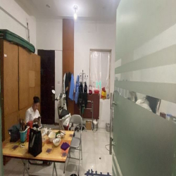 Cho thuê nhà mặt phố Trung Hoà - Cầu Giấy