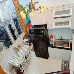 Bán nhà Huỳnh Tấn Phát Q7- - 50m2- nhỉnh 5tỷ
