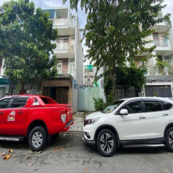 Lô đất siêu đẹp 4mx20m, đường 12m Đặng Thùy Trâm , gần ngay công viên