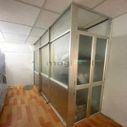 Bán nhà gần MT Nguyễn Thượng Hiền, P6, 23m2 chỉ hơn 3 tỷ xíu