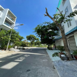 Lô đất siêu đẹp 4mx20m, đường 12m Đặng Thùy Trâm , gần ngay công viên