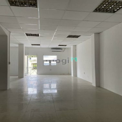 Cho thuê văn phòng DT 90m2 Phường 5 Quận 3 đường Võ Văn Tần