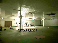 Cần cho thuê kho 250-400m2 Đức Giang xe công vào tận nơi đã sẵn 3 pha