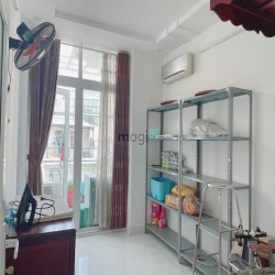 Mặt tiền Đặng Văn Ngữ, 45m2, 04 tầng, Phú Nhuận, giá 12 tỷ.