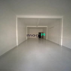Cho thuê nhà trệt, lầu 250m2 ngay Cửa tây chợ Bến thành, chỉ 55trieu
