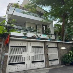 Siêu phẩm Biệt Thự Lê Văn Sỹ Q3 Dt 8 x 20m Hầm 4 Tầng , 2 Mặt hẻm 10m