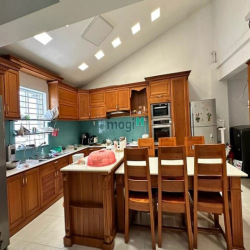 Bán Biệt Thự An Phú An Khánh Quận 2 DT 160m2 giá 31 tỷ, SHR alo em Nhi