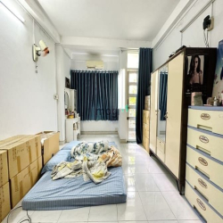 Bán nhà PHAN VĂN HÂN - B THẠNH - 70M2  4 phòng ngủ gần hẻm mặt tiền