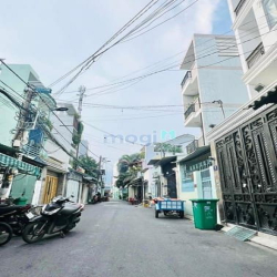 Bán nhà mặt tiền Phú Thạnh 4.3m x 21m - 3 tầng chỉ 8.5 tỷ