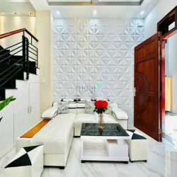 Bán nhà Hẻm 3m Lê Văn Thọ, P.9, GV, 4 x 13m; 4 tầng, giá: 5.8 tỷ TL