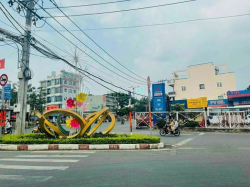 Bán nhà mặt tiền đường 8 ngay cây Xăng Lã Xuân Oai Lê Văn Việt, Quận 9