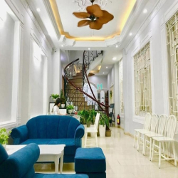 Cho thuê sàn văn phòng 15A Bà Lê Chân, phường Tân Định, quận 1