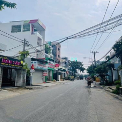 Bán nhà mặt tiền đường số 38 Hiệp Bình Chánh Căn Góc 160m2 Giá 14 Tỷ 5