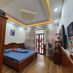 Bán nhà mặt tiền đường Kinh Dương Vương - 75/96m² 4 Tầng 5PN - Gấp bán
