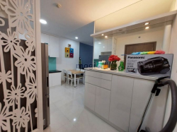 Cho thuê AirBnB SaiGon Royal Q4 full nội thất cao cấp giá 700k/ngày