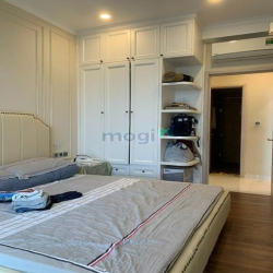 Căn hộ cao cấp Midtown 3PN căn góc view sông cực đẹp với nội thất sang