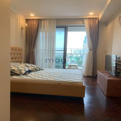 Căn hộ cao cấp Midtown 3PN căn góc view sông cực đẹp với nội thất sang