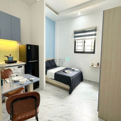 Hệ thống căn hộ Quận 10 Full Nội thất gần ĐH Hufflit, Vạn Hạnh Mall