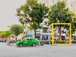 BÁN shop Sky Garden, mặt tiền Phạm Văn Nghị, Phú Mỹ Hưng 168m2 giá rẻ