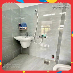 GV. CHDV 15P (19P) gần UBND P9, TN 50 triệu/th. Nhà ~120m2, 6T, có Hầm