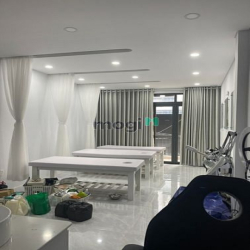 Siêu phẩm|Cho thuê NNC Sư Vạn Hạnh 5 tầng nhà mới 50 Triệu Thang Máy